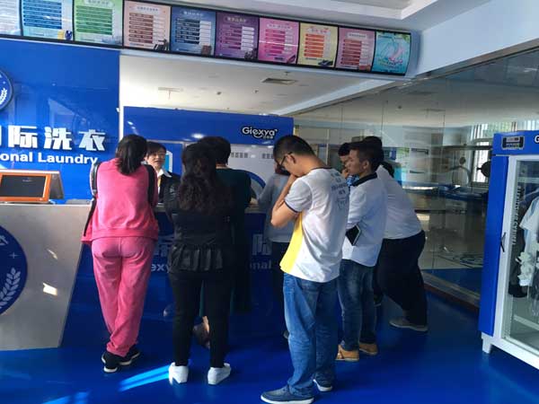哪個(gè)干洗店加盟品牌好?潔希亞洗衣品牌權(quán)威更專(zhuān)業(yè)