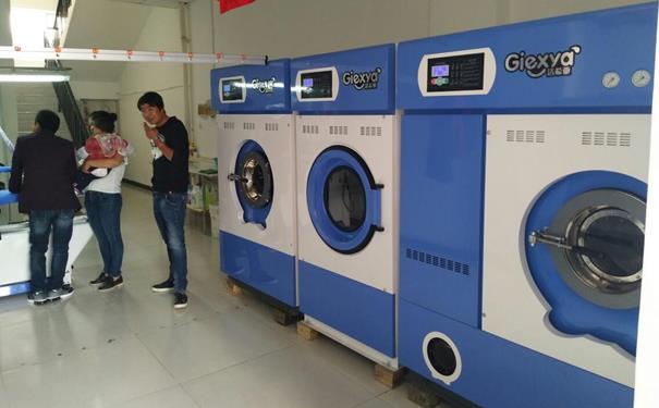 干洗店品牌排行榜:加盟干洗店哪個(gè)品牌好